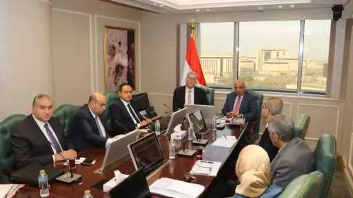 وزيرا الكهرباء والبترول يبحثان خطة توفير الوقود المكافئ لتأمين الشبكة القومية بفصل الصيف