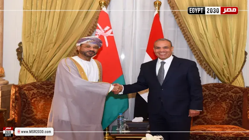 وزير الخارجية ونظيره العماني
