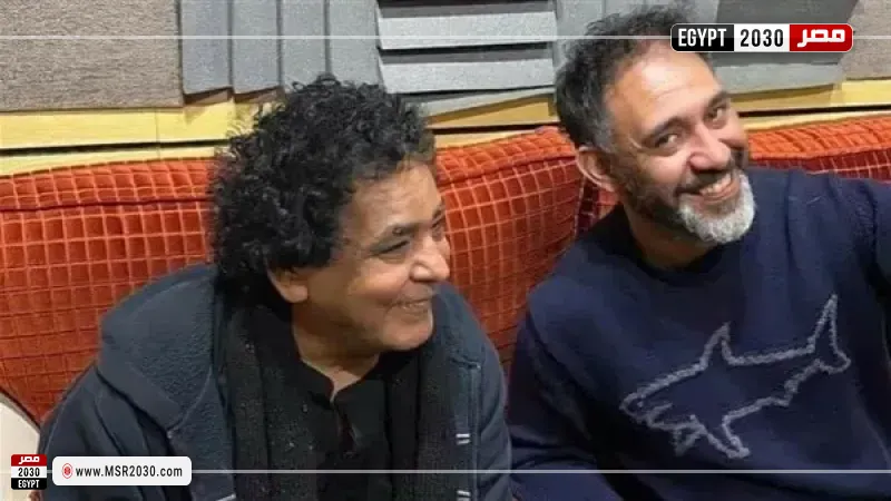 محمد منير وعمرو مصطفى 