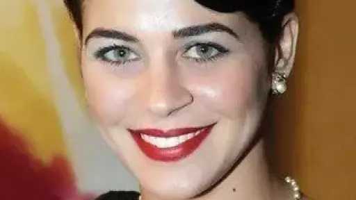 التحقيق فى اتهام قائد سيارة بالاعتداء على الفنانة... التحقيق فى اتهام قائد سيارة بالاعتداء على الفنانة منى هلا بحدائق أكتوبر