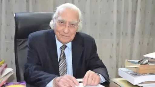 وزير الثقافة ناعيا الدكتور مراد وهبة: ترك أثرًا عميقًا في مسار الفكر العربي المعاصر