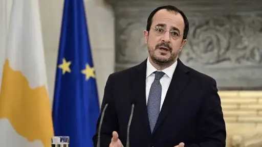 الرئيس القبرصي يدعو إلى تعزيز التكامل الأوروبي ويدعو زيلينسكي لحضور حفل افتتاح الرئاسة الدورية للمجلس الأوروبي