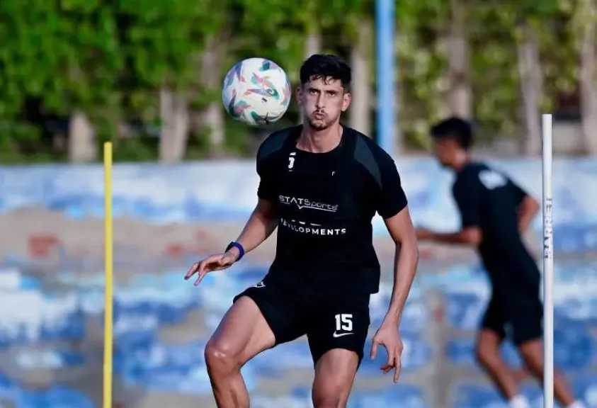 صلاح الدين مصدق ينتقل إلى الوداد المغربي في صفقة انتقال حر