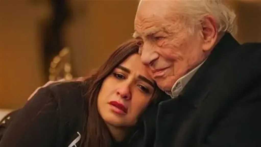 رشوان توفيق يشيد بموهبة ياسمين عبد العزيز: بنتي إنسانيًا وفنيًا ونجاحها لا يتأثر بالانتقادات