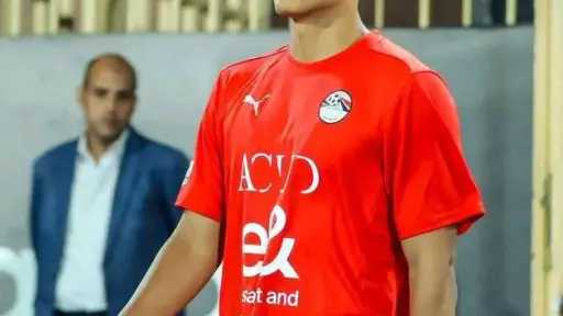 البنك الأهلي يعلن انتقال عمرو الجزار إلى الأهلي البنك الأهلي يعلن انتقال عمرو الجزار إلى الأهلي