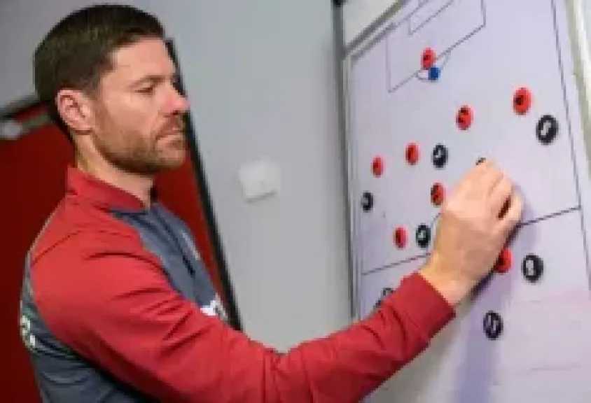 ألونسو: ريال مدريد جاهز لكلاسيكو السوبر الإسباني أمام برشلونة