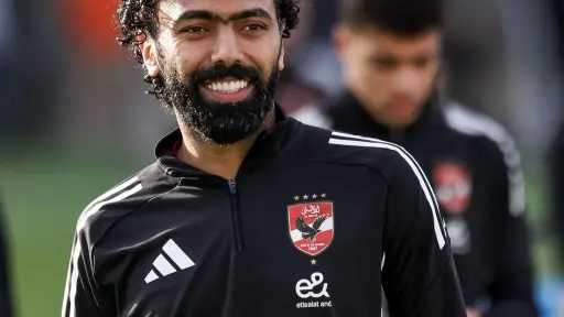 الأهلي يتقدم على فاركو بهدفين في الشوط الأول... الأهلي يتقدم على فاركو بهدفين في الشوط الأول بكأس عاصمة مصر