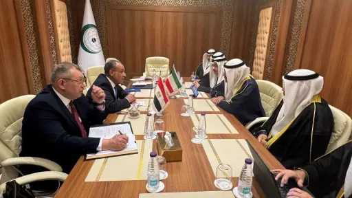 وزير الخارجية يلتقى مع نظيره الكويتي ويبحثان تطورات... وزير الخارجية يلتقى مع نظيره الكويتي ويبحثان تطورات الأوضاع في غزة