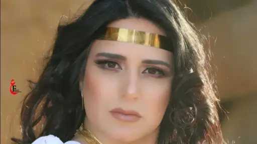 ميرنا وليد تكشف كواليس مشهد كاد يودي بفريق... ميرنا وليد تكشف كواليس مشهد كاد يودي بفريق «روح أوف» إلى الغرق أثناء التصوير