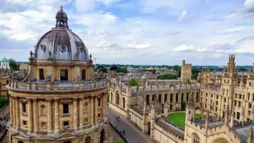 الإمارات توقف تمويل طلابها في بريطانيا خشية التطرف... الإمارات توقف تمويل طلابها في بريطانيا خشية التطرف .. تفاصيل