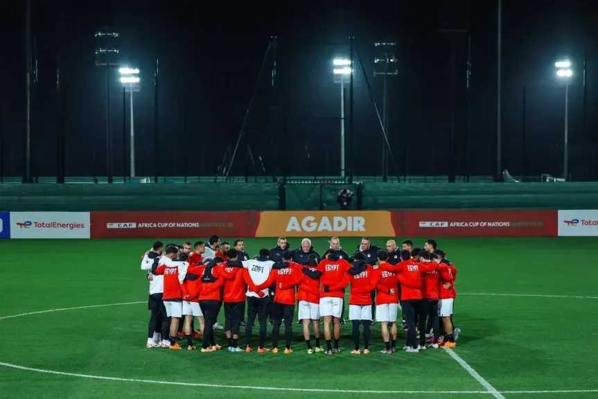 مصر بالأحمر والسنغال بالأخضر في نصف نهائي أمم إفريقيا