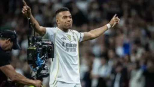 جدل في الكلاسيكو.. مبابي يتصدر المشهد بعد نهائي السوبر الإسباني