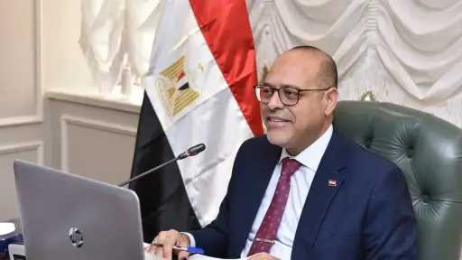 وزير العمل يعتمد 3 ملايين و135 ألف جنيه لرعاية العمالة غير المنتظمة