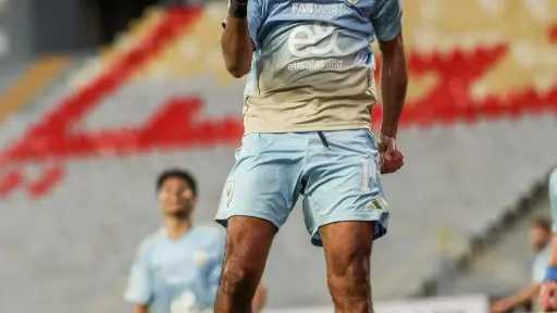 مستجدات مستقبل حسين الشحات وعبد القادر مع الأهلي