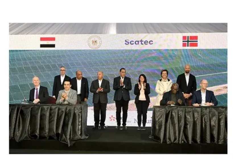 مدبولي: توقيع اتفاقيات التمويل المبدئية لمشروع «ڤالي للطاقة المستدامة» باستثمارات 1.8 مليار دولار