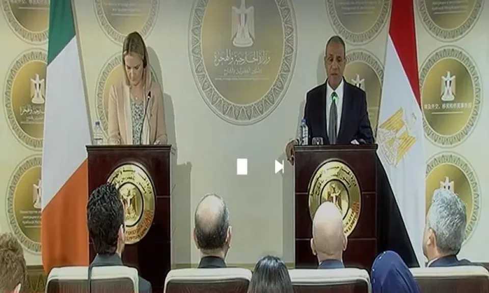 وزيرة الدفاع والخارجية الأيرلندية: نثمن المواقف المصرية لتعزيز الاستقرار فى المنطقة