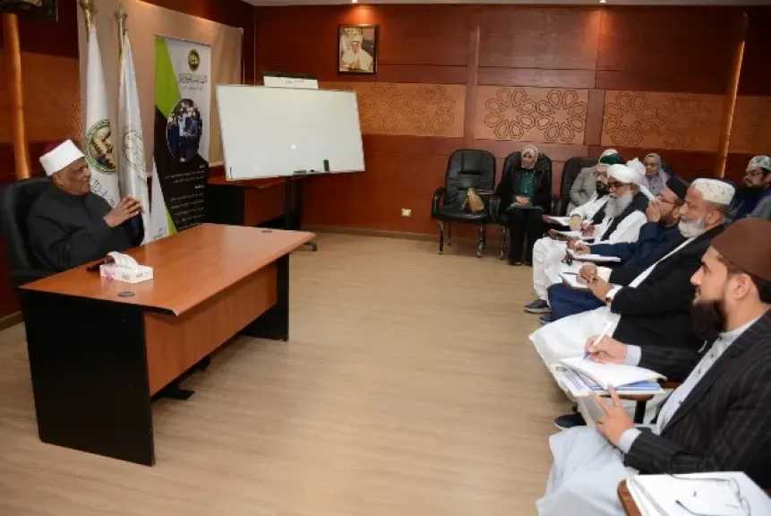 شومان لأئمة ودعاة باكستان: الأزهر يفتح أبوابه لجميع أبناء العالم الإسلامي