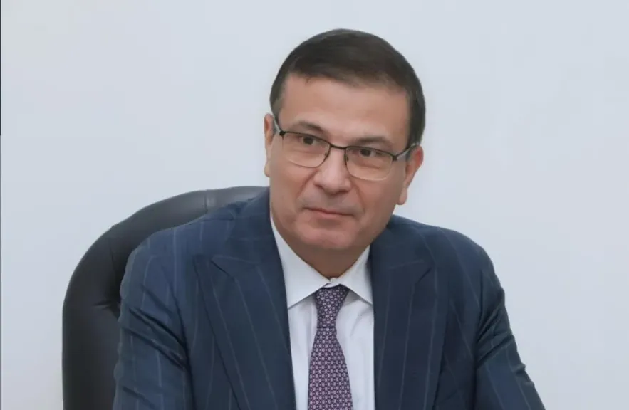 السيد علاء فاروق وزير الزراعة واستصلاح الأراضي