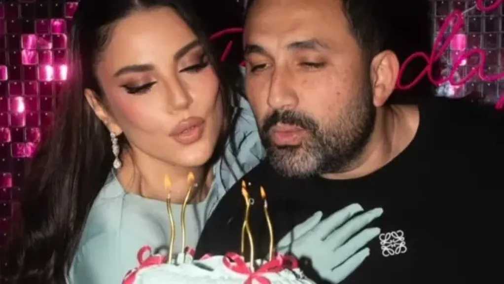 هاني سعد يحتفل بعيد ميلاد درة برسالة رومانسية