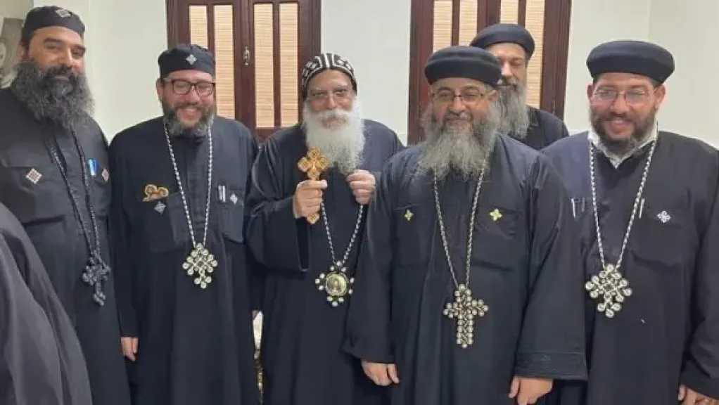 كهنة إيبارشية حلوان يشاركون في احتفالات عيد الميلاد بمراكز التأهيل في 15 مايو