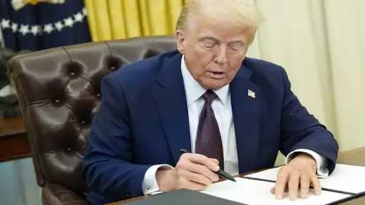 واشنطن تبحث سيناريوهات سيبرانية وعسكرية مع تصاعد الاحتجاجات في إيران