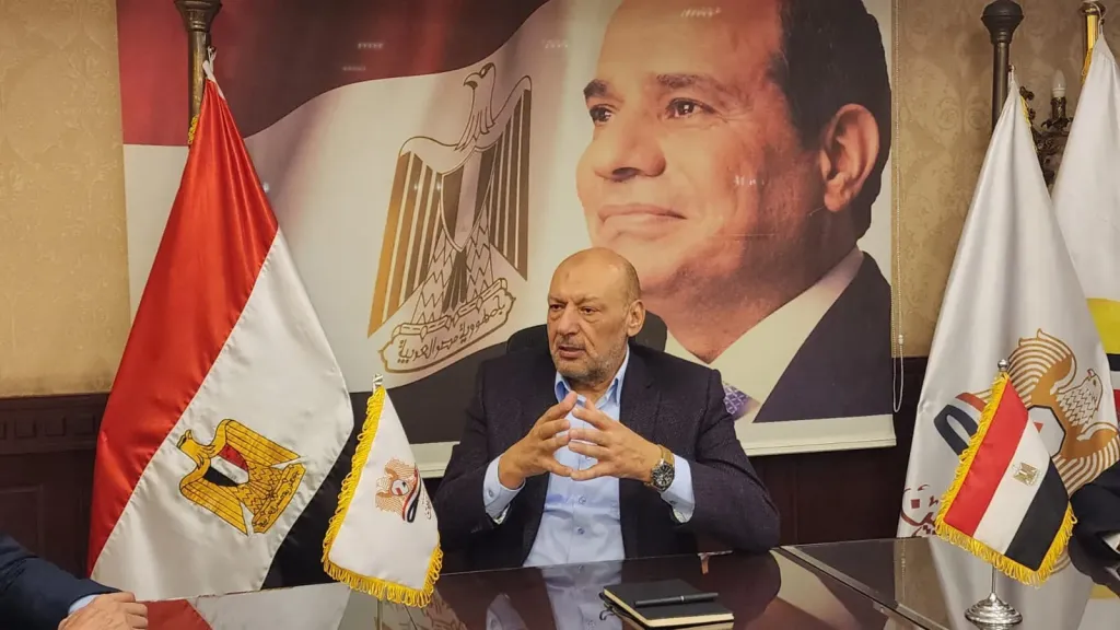 المستشار حسين أبو العطا، عضو مجلس الشيوخ ورئيس حزب المصريين