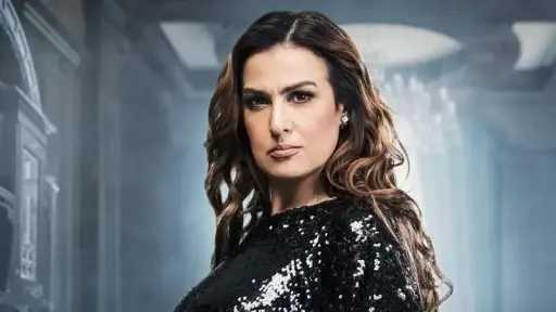 سيمون تكشف عن تطور أفكارها وطموحاتها عبر الزمن