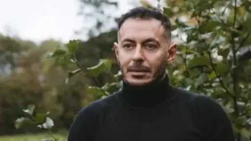 مصطفى شعبان يُرزق بمولودته الأولى تزامنًا مع تصوير مسلسله «درش» لرمضان 2026