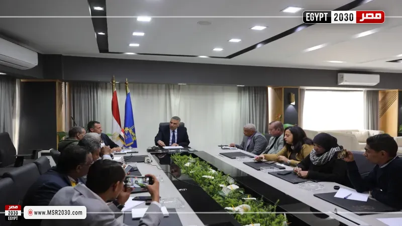 محافظ أسوان