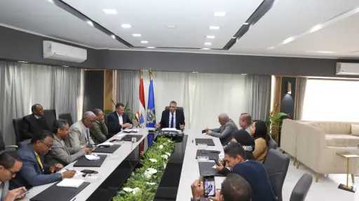 محافظ أسوان: الموسم السياحي يشهد انتعاشًا والحملة الإعلامية... محافظ أسوان: الموسم السياحي يشهد انتعاشًا والحملة الإعلامية الجديدة تروج لعروس المشاتى عالميًا