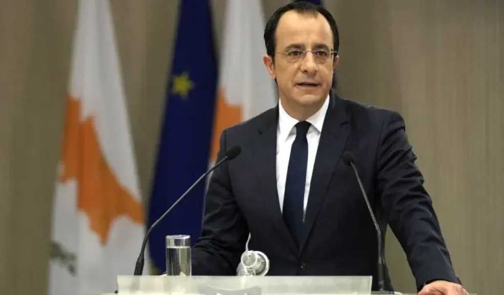 وفاة الرئيس القبرصي الأسبق جورج فاسيليو عن 94 عامًا