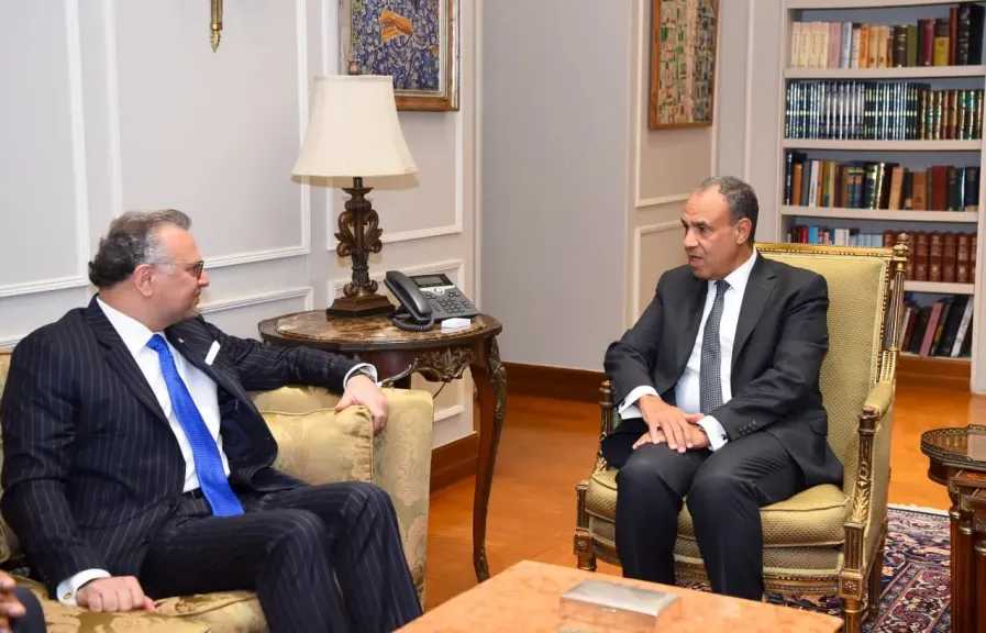 وزير الخارجية يستقبل كبير مستشاري الرئيس الأمريكي للشئون العربية والأفريقية