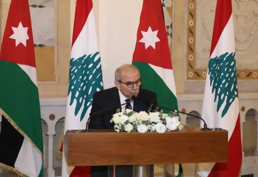 نواف سلام: نقدر دعم الأردن لاستقرار لبنان
