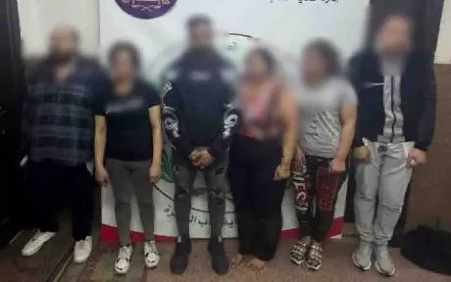 ضبط سيدة لإدارتها ناد صحي بدون ترخيص واستغلاله للأعمال المنافية للآداب بالنزهة