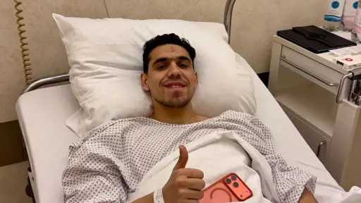 محمد حمدي يجري جراحة الرباط الصليبي في ألمانيا بعد إصابته مع منتخب مصر