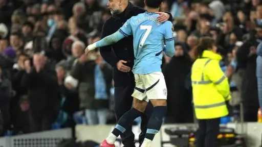 عاجل| مفاجأة مدوية حول مستقبل عمر مرموش مع مانشستر سيتي