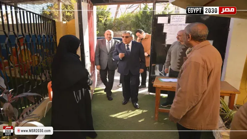 محافظ الدقهلية يتفقد لجان الإعدادية