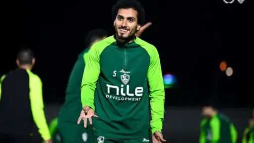 أزمة أحمد حمدي تتصاعد بالزمالك.. تجميد رسمي وانتظار عرض أوروبي