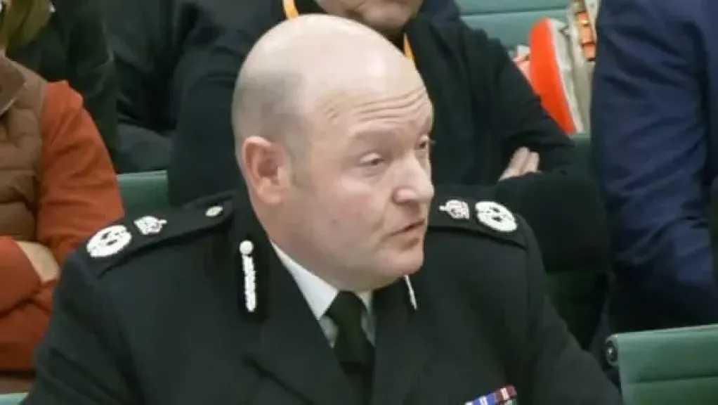 استقالة قائد الشرطة البريطانية بسبب جمهور فريق كرة قدم إسرائيلي