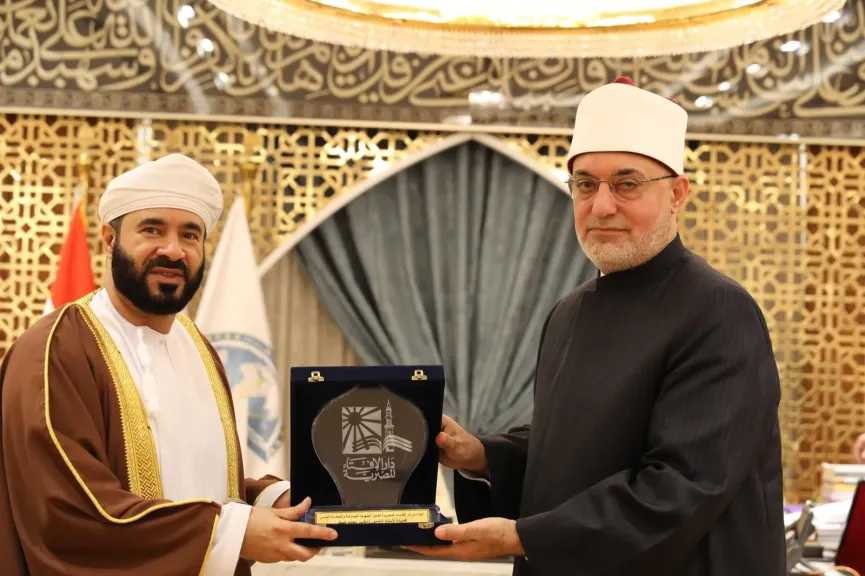 المفتي يستقبل وزير الأوقاف والشئون الدينية بسلطنة عمان والوفد المرافق له