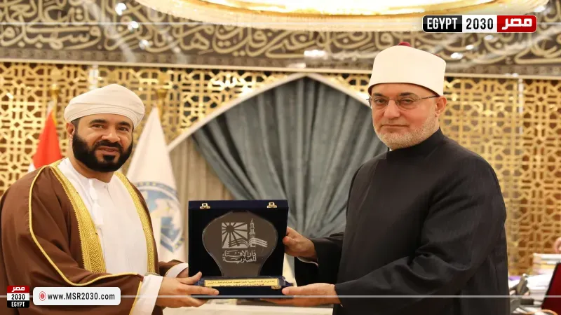 المفتي يستقبل وزير الأوقاف والشئون الدينية بسلطنة عمان