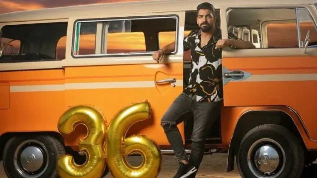 مينا عطا يحتفل بعيد ميلاده الـ36 ويطرح أغنيته الجديدة «قشطة وعسل»