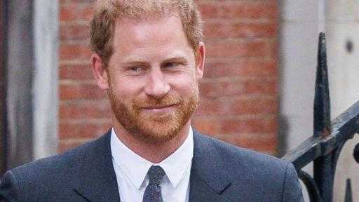 الأمير هاري يمثل أمام محكمة لندن في جلسة حاسمة ضد الصحف الشعبية