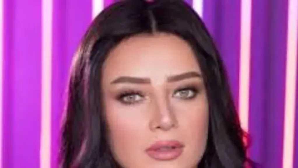 رضوى الشربيني تكشف تفاصيل وفاة الاستايلست ريهام عاصم