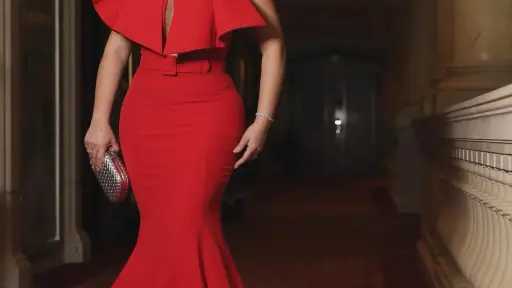 لن تصدق سعر فستان نسرين طافش في حفل Joy Awards