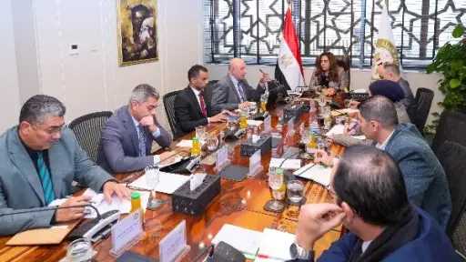 وزيرة البيئة تبحث سبل تعزيز الاستثمار داخل المحميات الطبيعية مع صندوق تحيا مصر