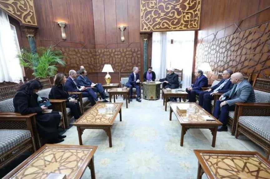 شيخ الأزهر يستقبل مفوض الحكومة الاتحادية الألمانية لحرية الأديان