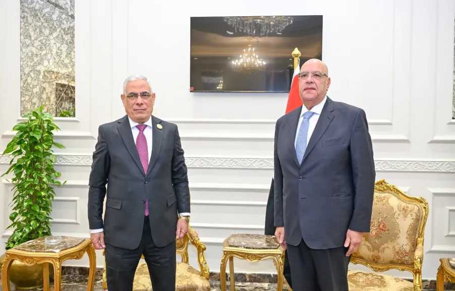 النائب العام يزور رئيس مجلس النواب لتهنئته بمناسبة توليه المنصب