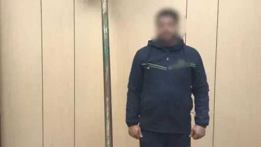 خلع لافتة مرورية لسرقتها بالمنوفية..  وتحرك عاجل من الشرطة