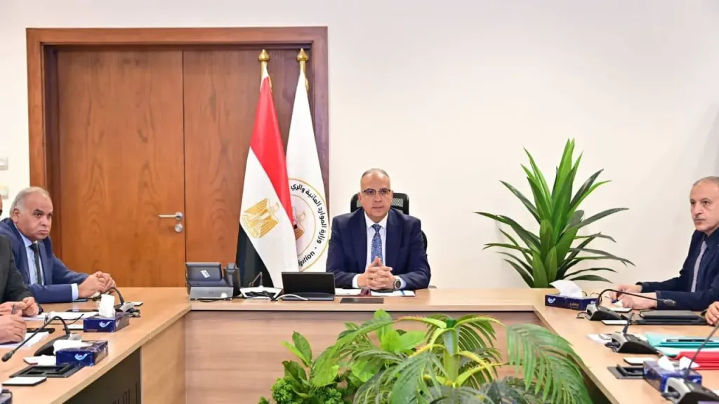 وزير الري